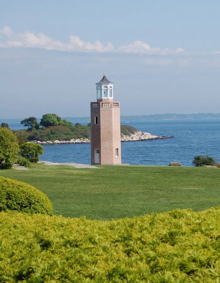 Avery Point, Groton CT Lighthouse